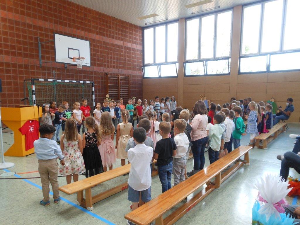 Sommerferienprogramm fuer Kinder der Grundschule, 92. schule @iMGSRC.RU